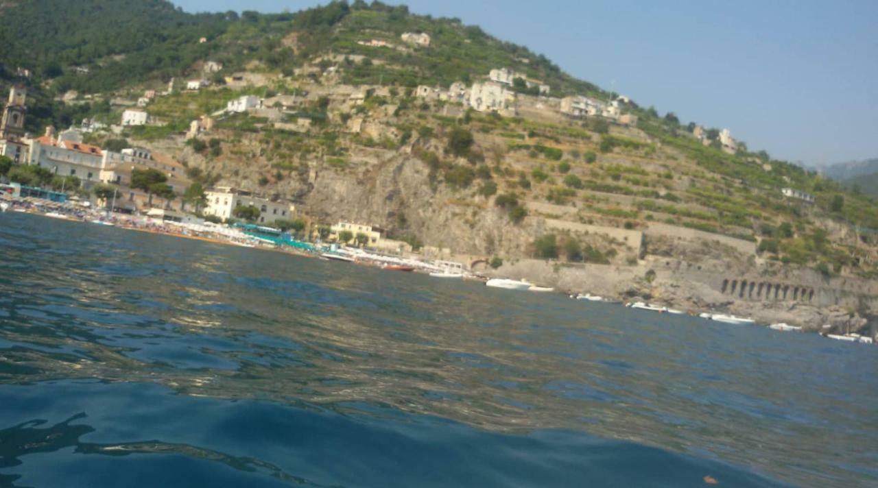 Desy'S House Villa Minori Exterior photo